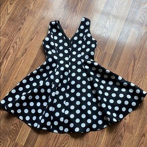 Black & whit polka dot dress
